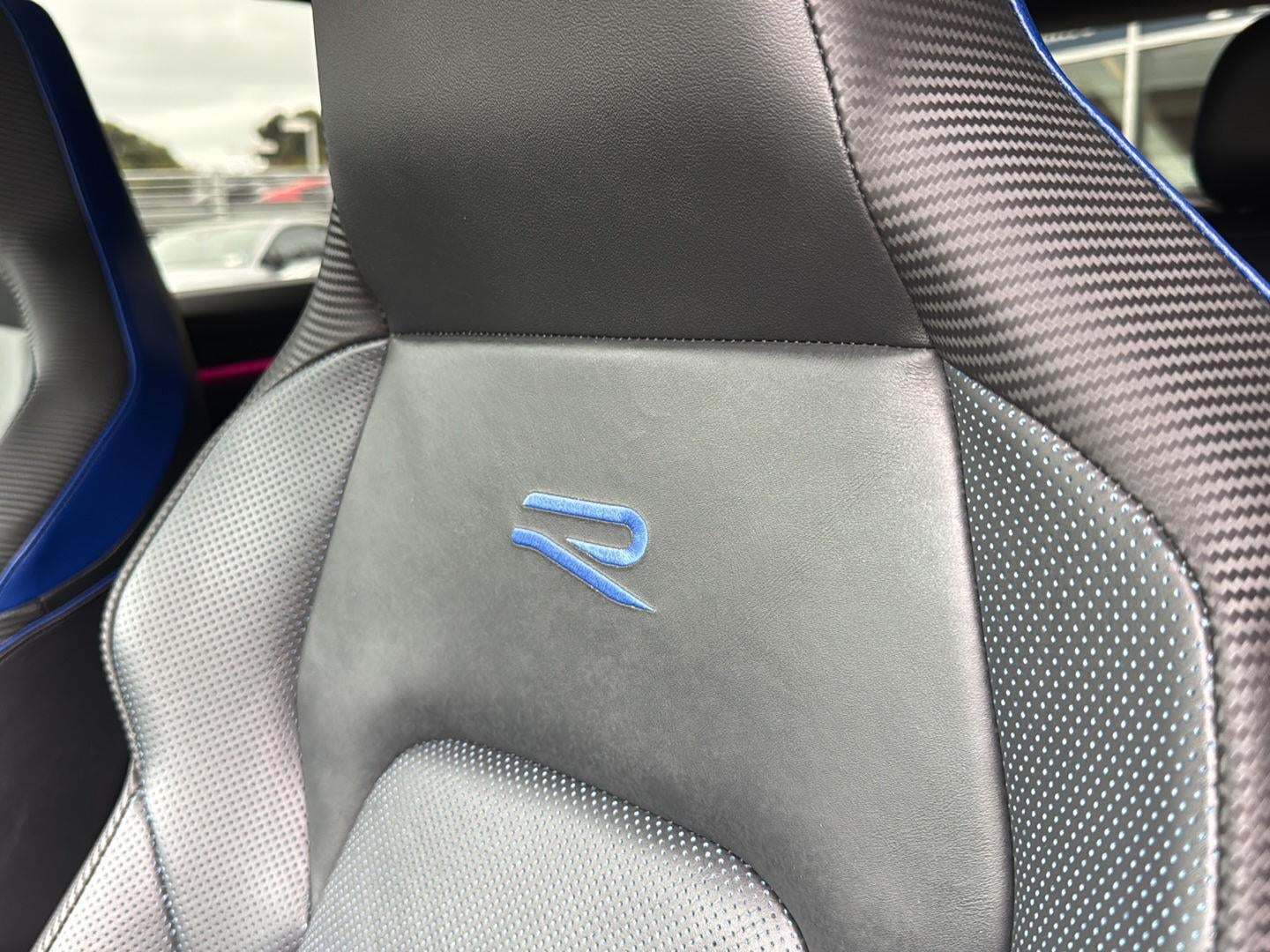 2024 Volkswagen Golf R 2.0T DSG