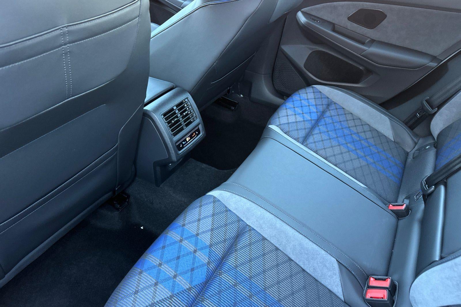 2026 Volkswagen Golf R 2.0T DSG