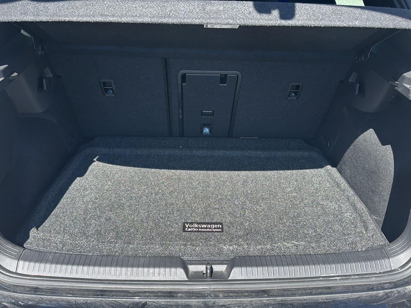 2024 Volkswagen Golf R 2.0T Manual