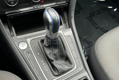 2019 Volkswagen e-Golf SE