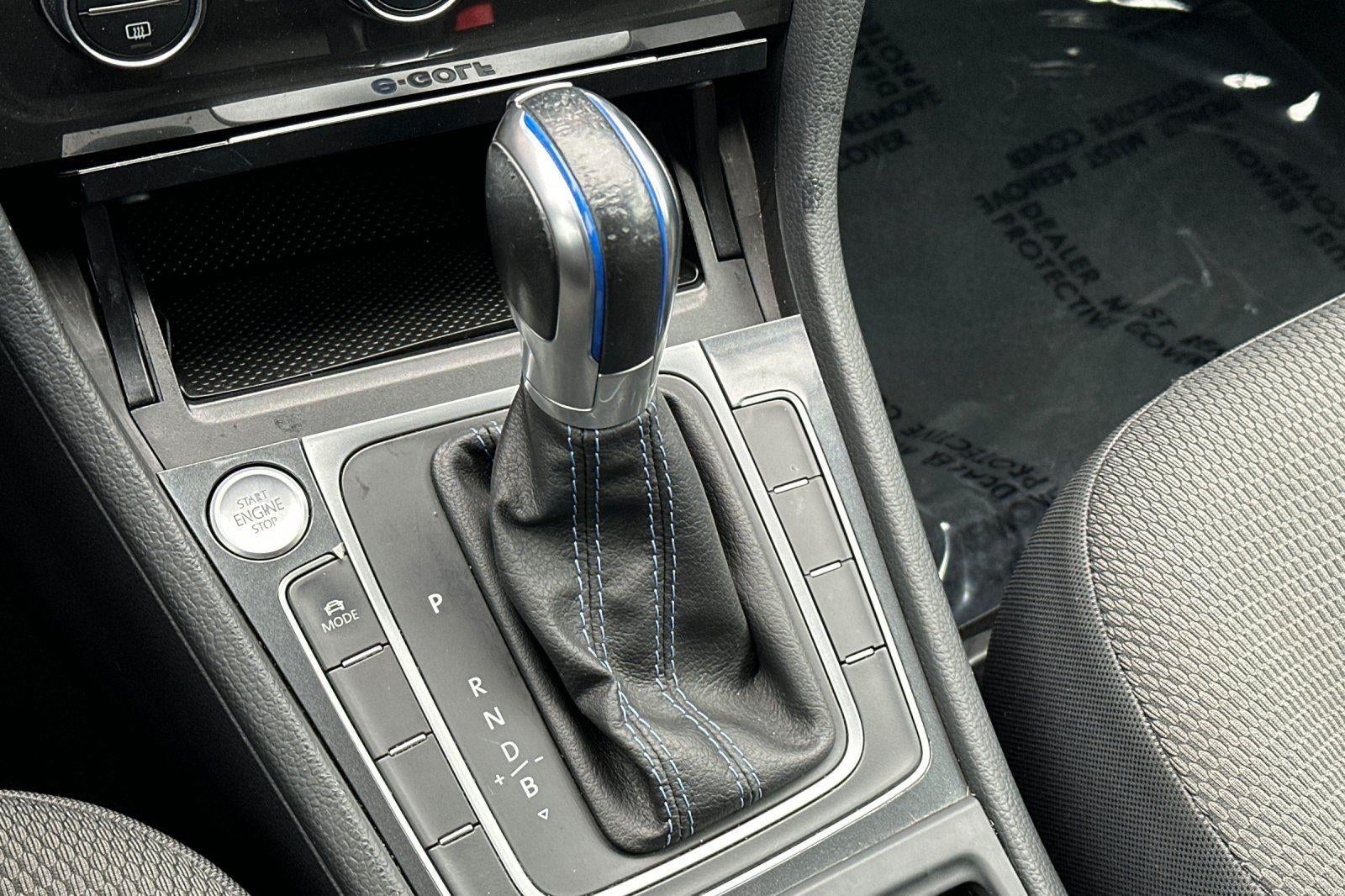 2019 Volkswagen e-Golf SE