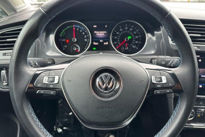 2019 Volkswagen e-Golf SE