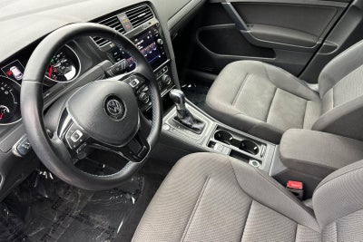 2019 Volkswagen e-Golf SE