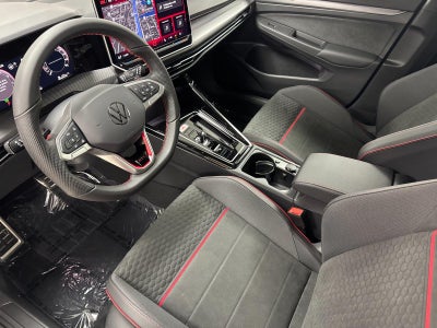 2026 Volkswagen Golf GTI SE