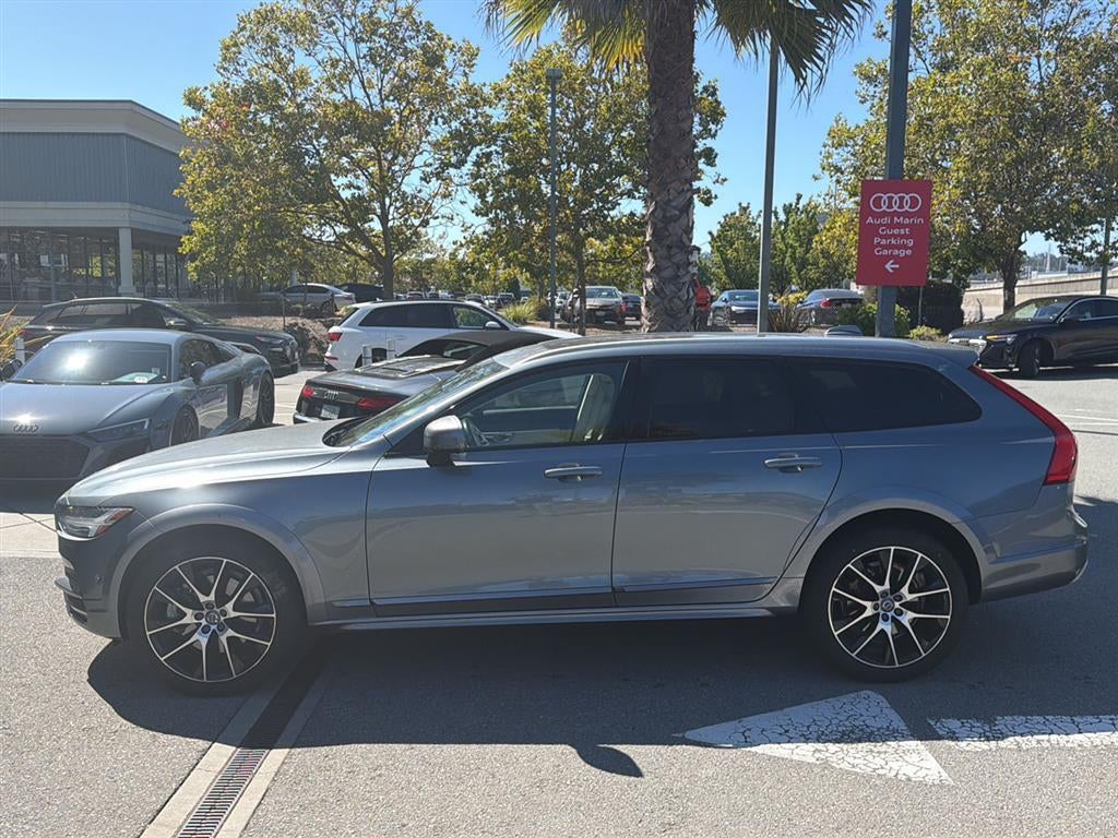 2018 Volvo V90 Cross Country T6 AWD