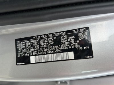 2016 Volvo XC90 T6 Momentum