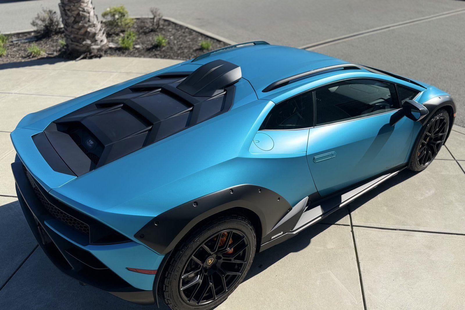 2024 Lamborghini Huracan Sterrato Coupe