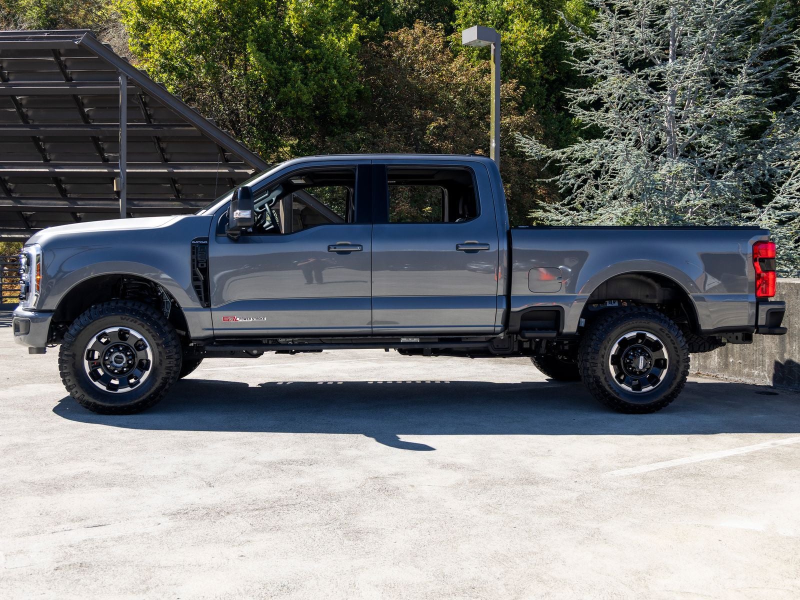2025 Ford F-250SD Platinum
