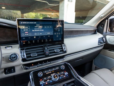 2023 Lincoln Navigator Reserve