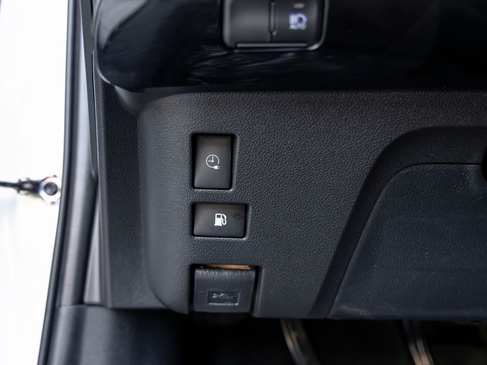 2021 Toyota Prius Prime LE