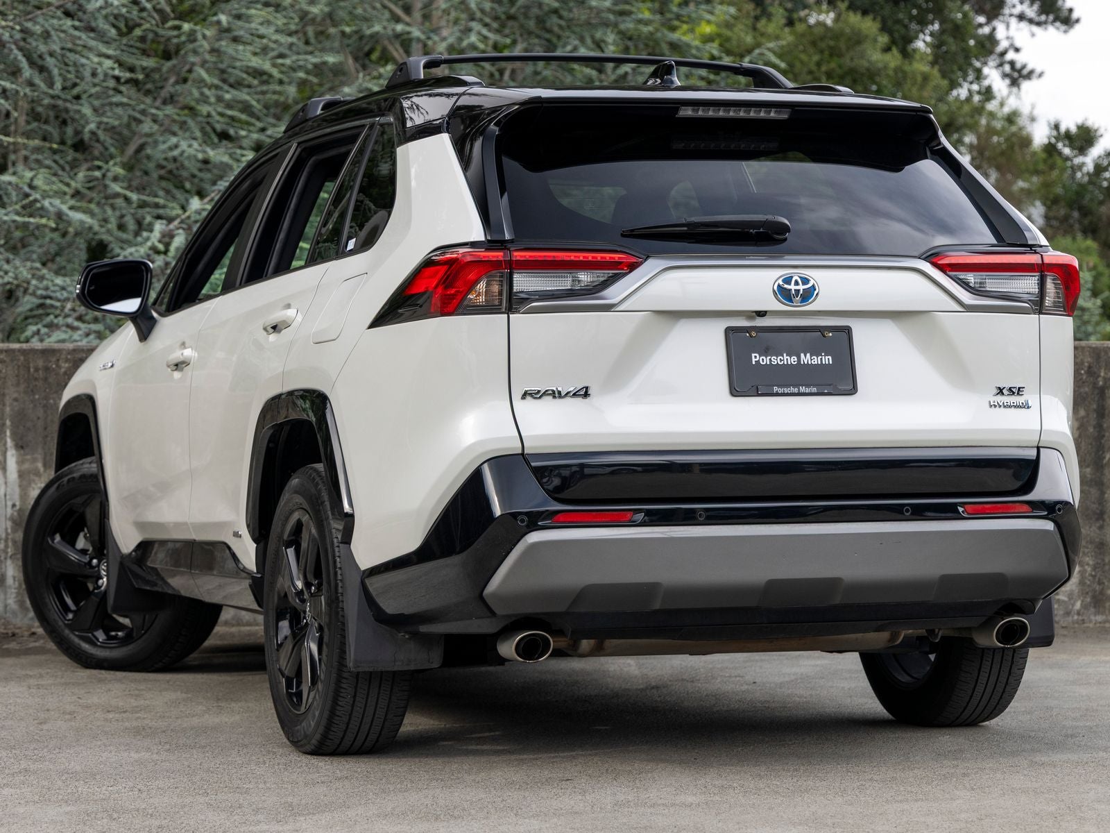 2019 Toyota RAV4 Hybrid XSE