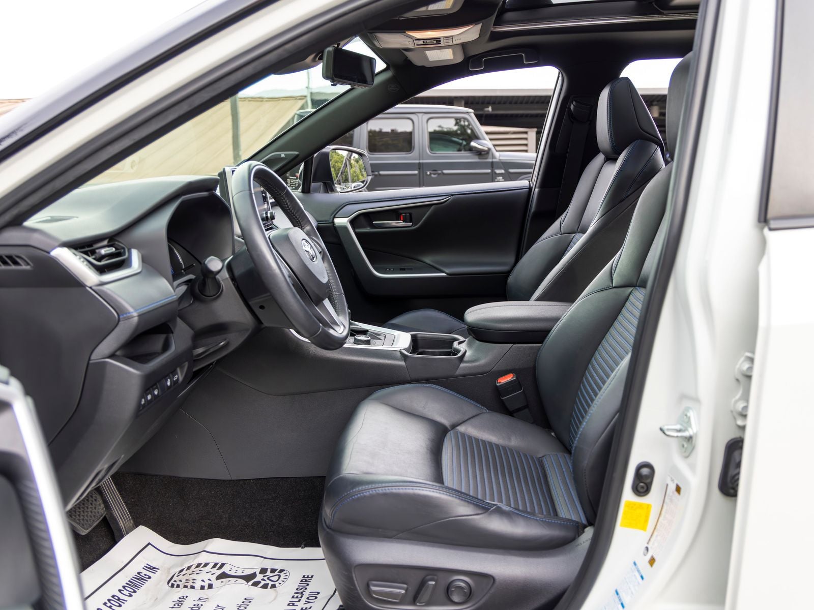 2019 Toyota RAV4 Hybrid XSE