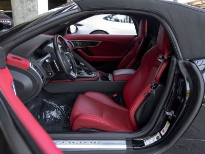 2024 Jaguar F-TYPE P450