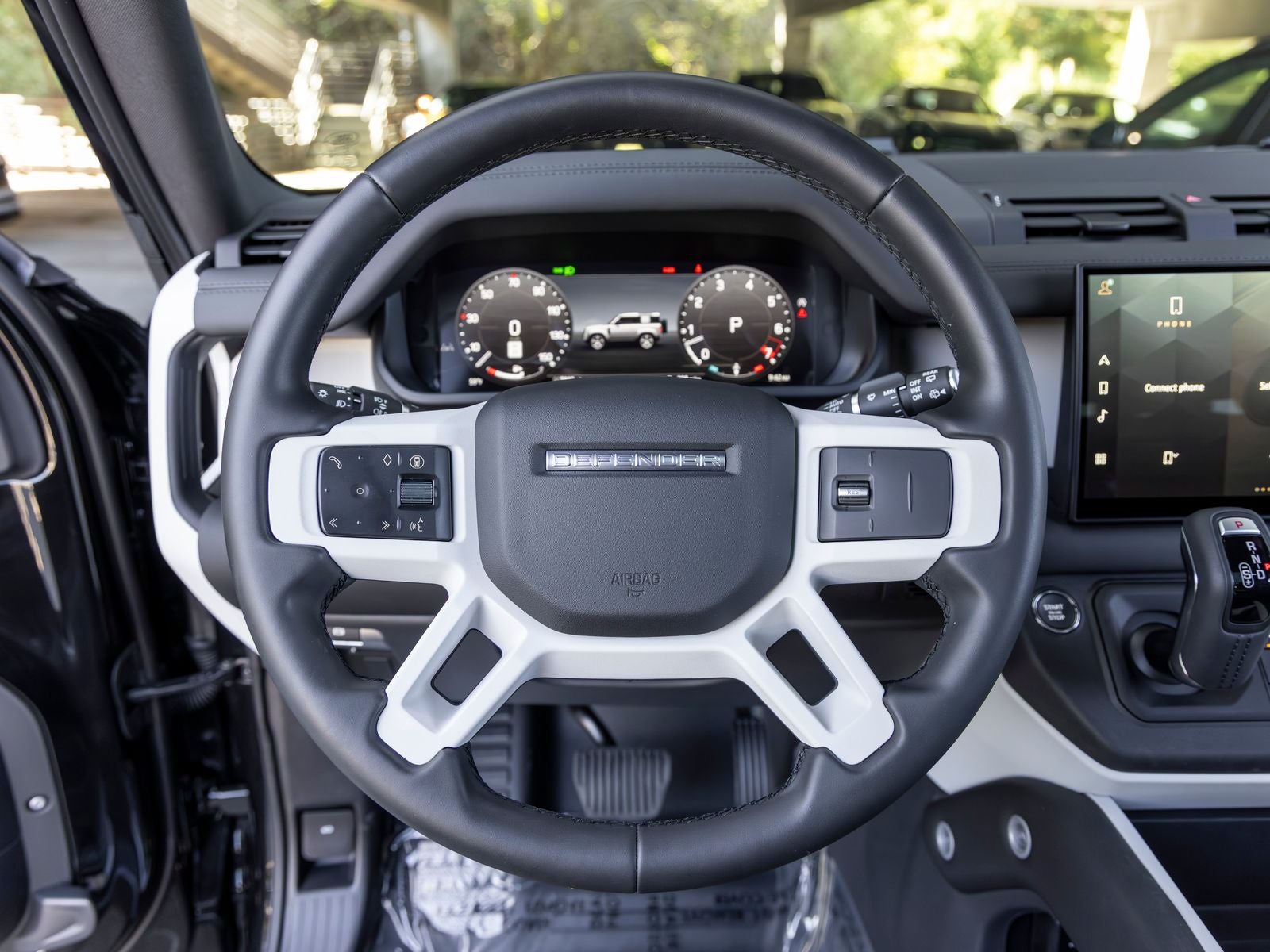 2025 Land Rover Defender 90 X-Dynamic SE
