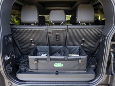 2025 Land Rover Defender 90 X-Dynamic SE