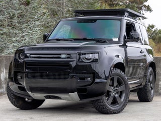 2024 Land Rover Defender 90 V8