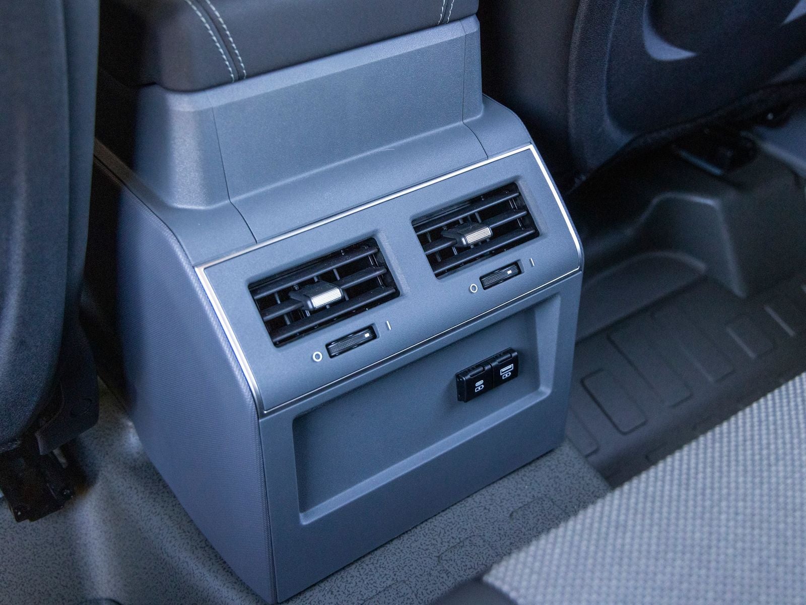 2025 INEOS Grenadier Base