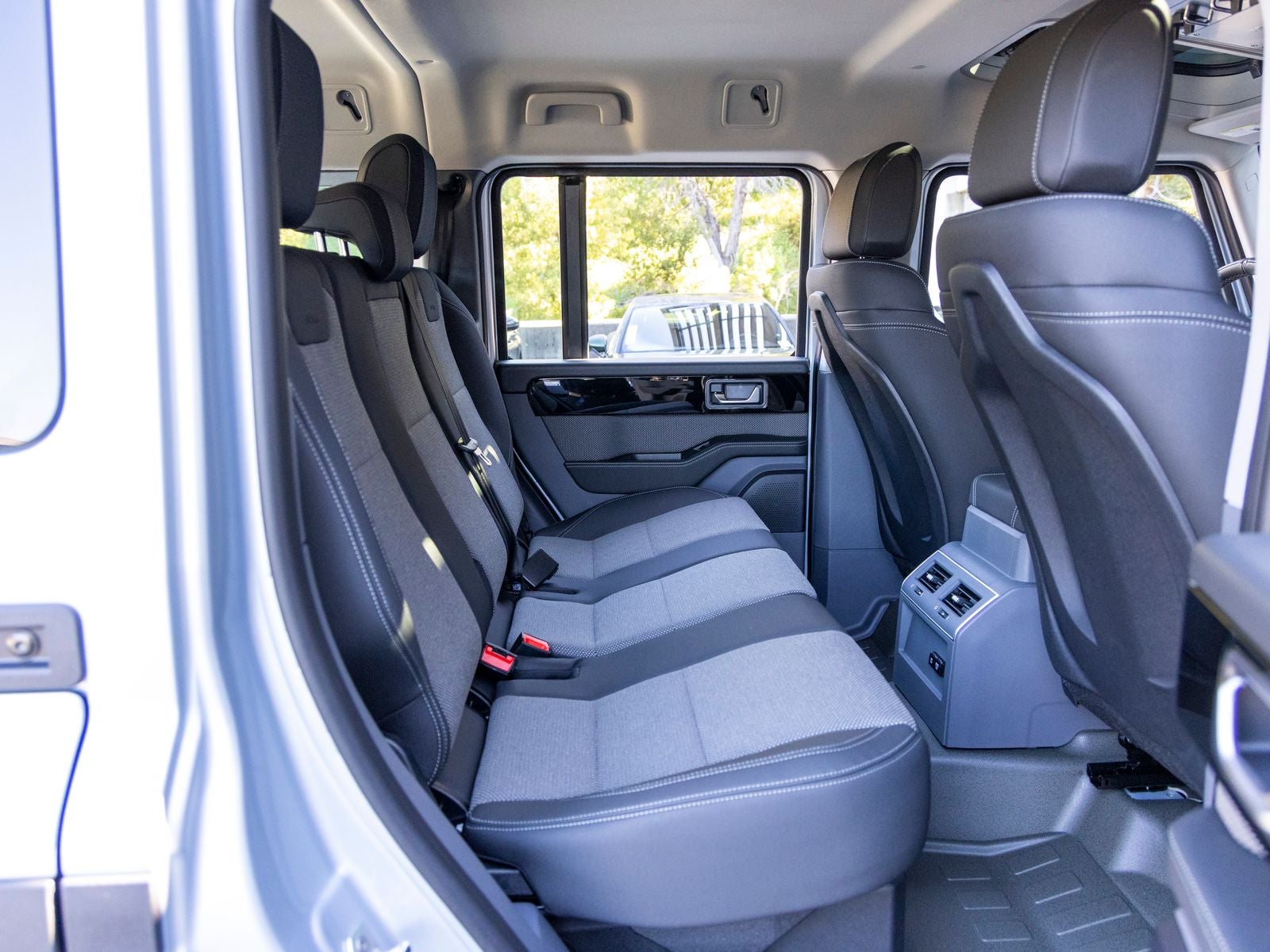 2025 INEOS Grenadier Base