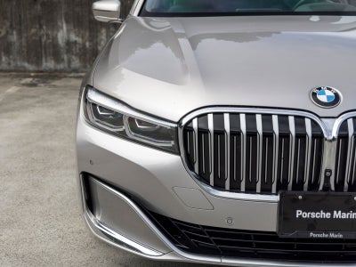 2022 BMW 7 Series 740i