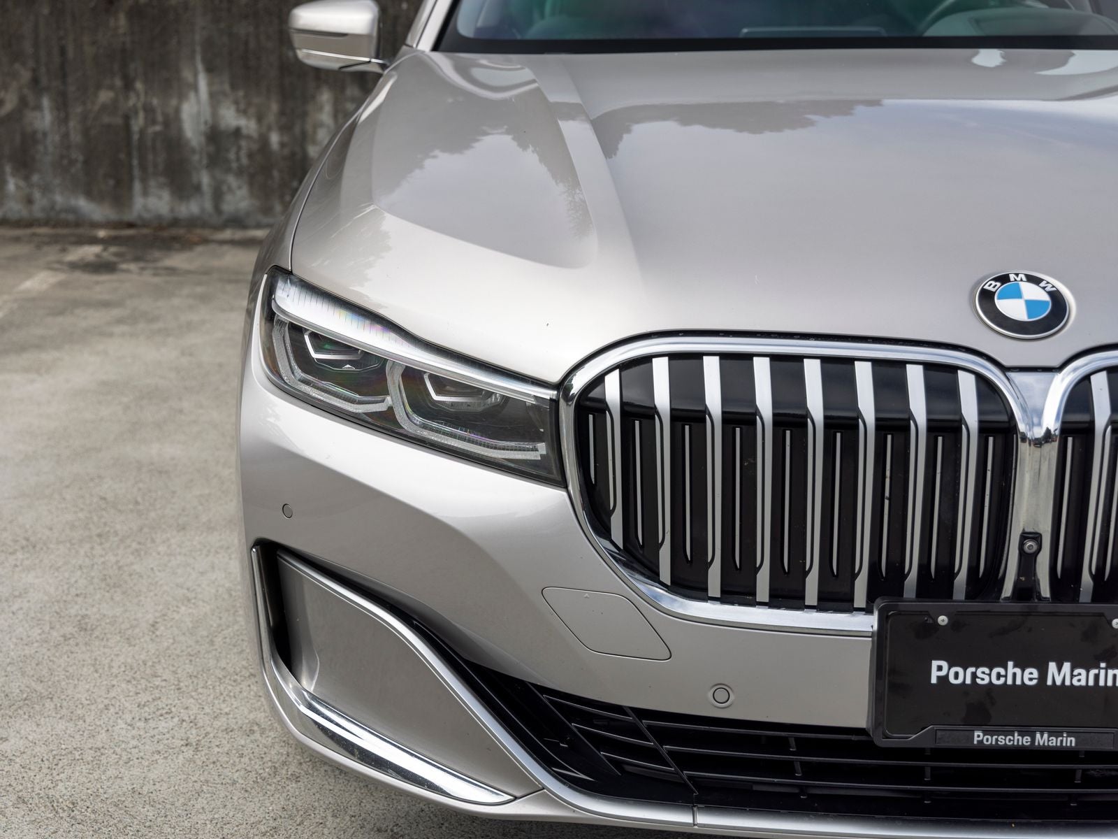 2022 BMW 7 Series 740i