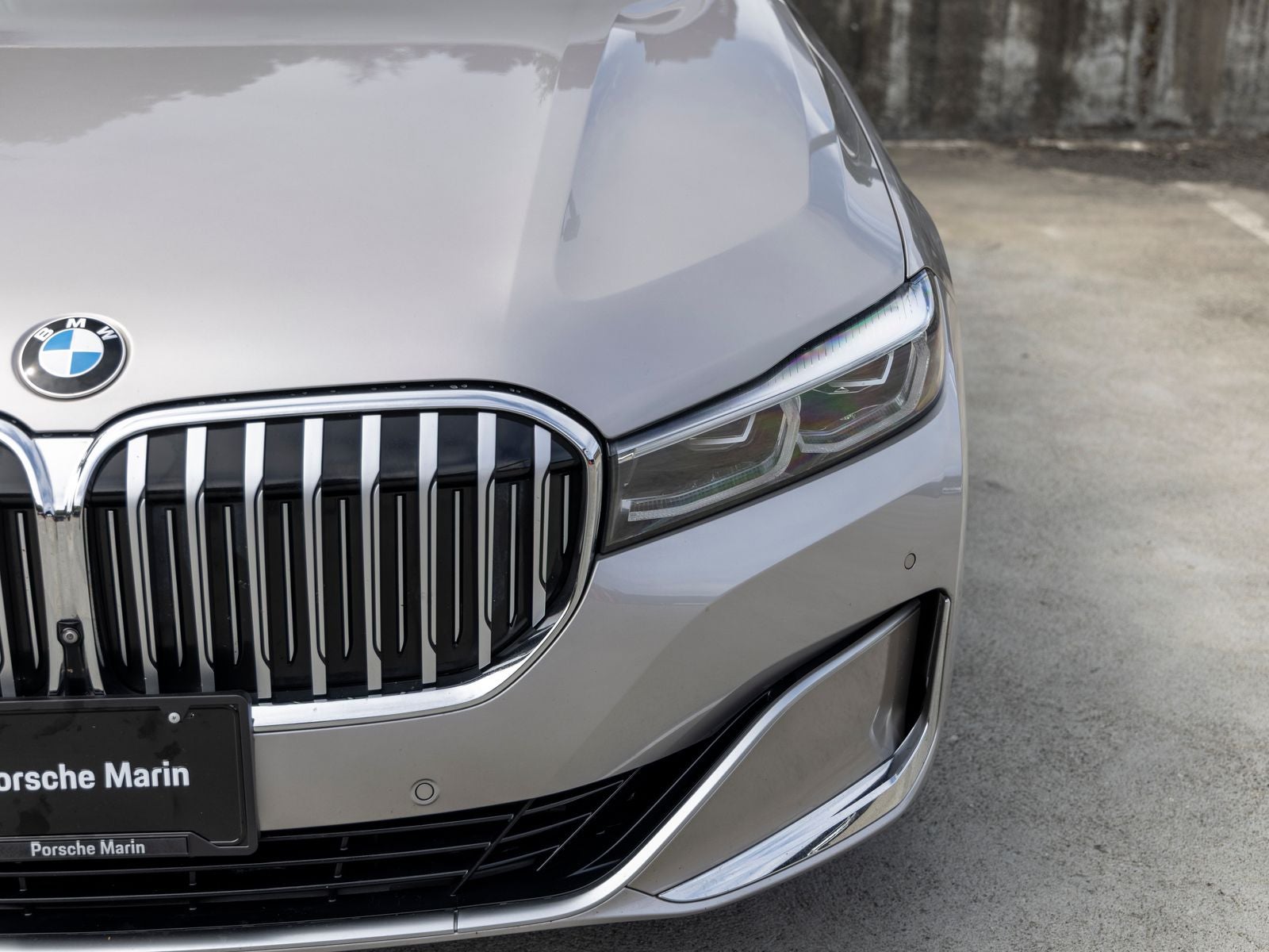 2022 BMW 7 Series 740i