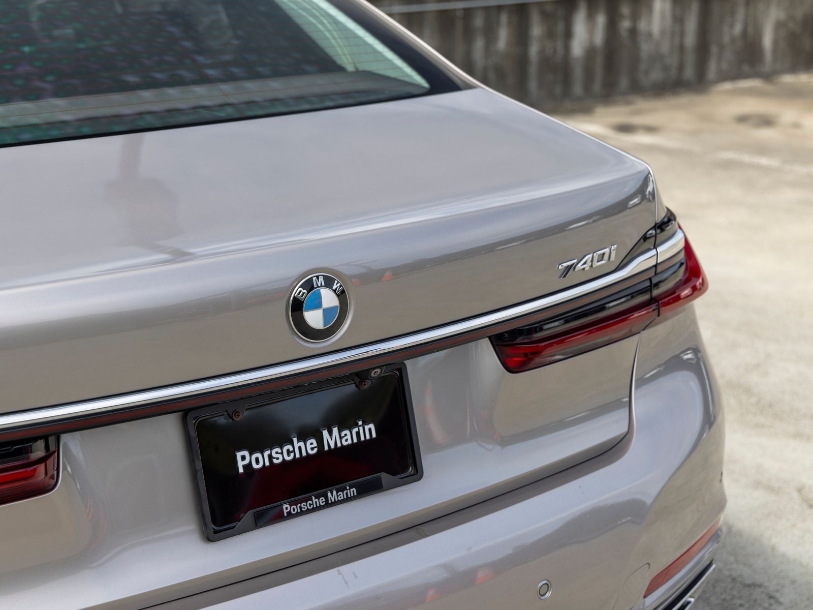 2022 BMW 7 Series 740i