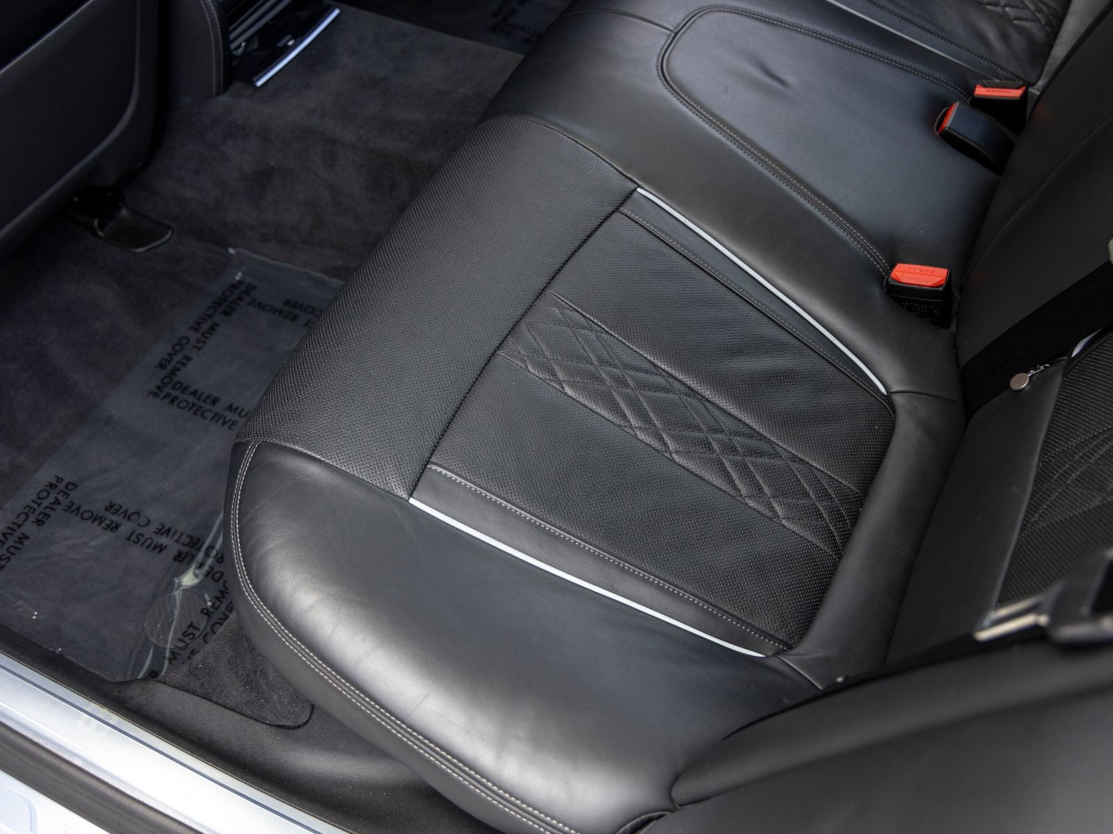 2022 BMW 7 Series 740i