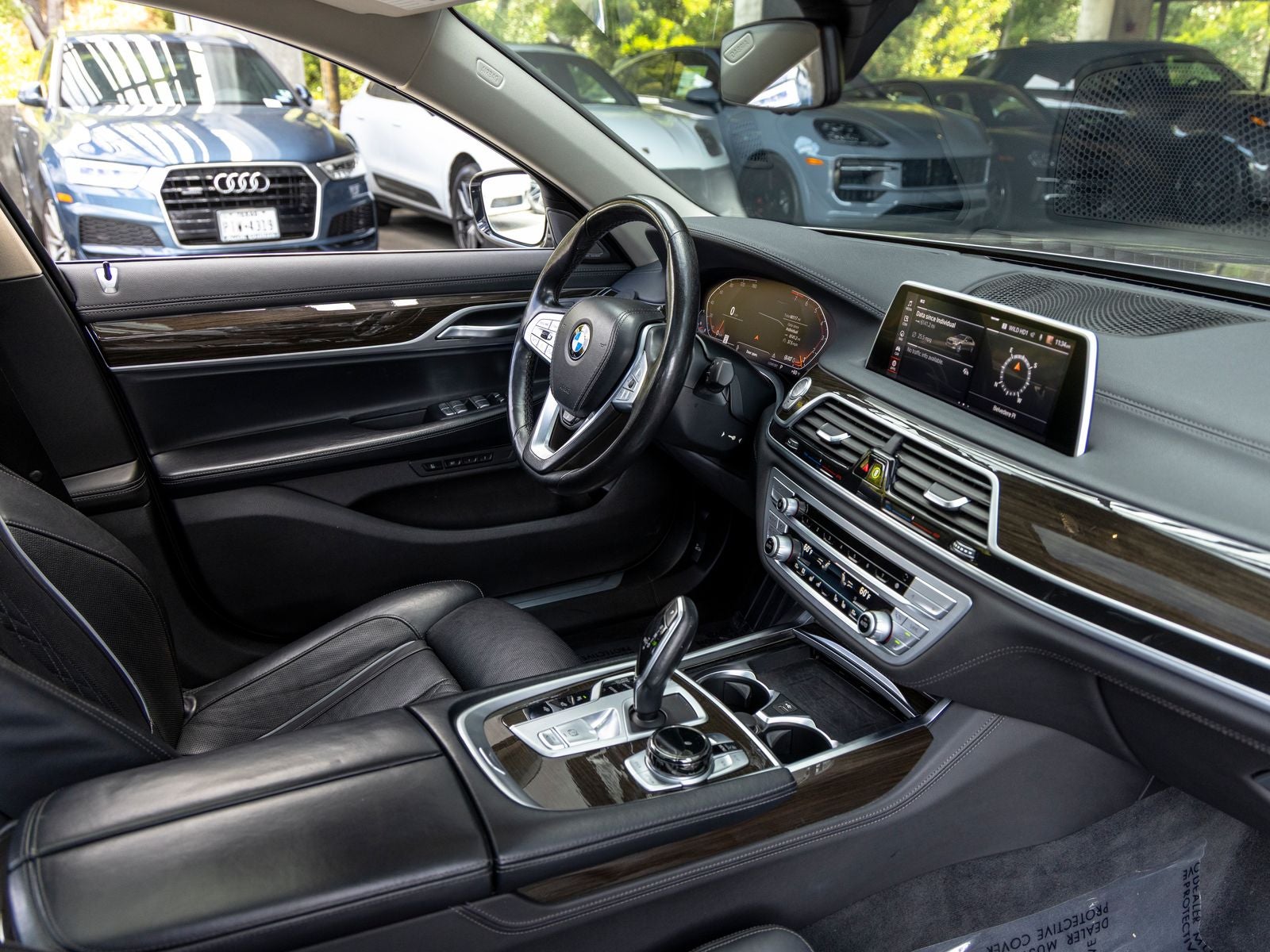 2022 BMW 7 Series 740i