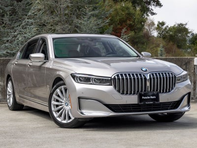 2022 BMW 7 Series 740i