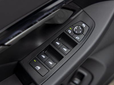 2025 BMW i5 xDrive40