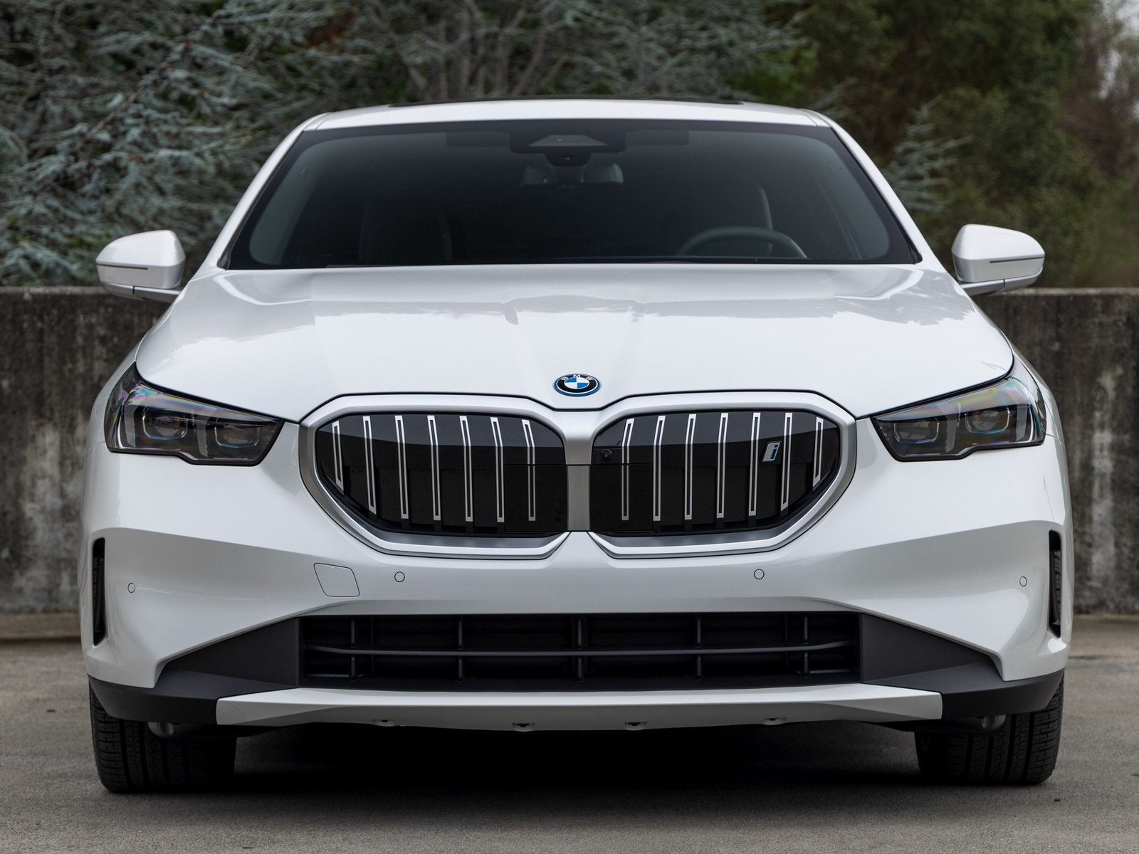 2025 BMW i5 xDrive40