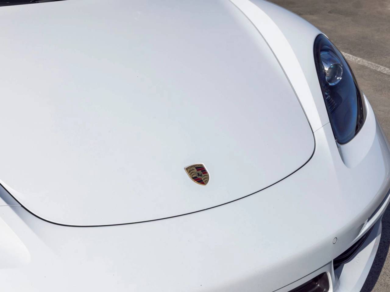 2018 Porsche 718 Cayman