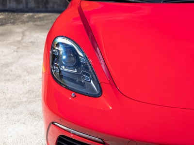 2025 Porsche 718 Cayman