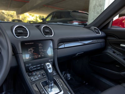 2025 Porsche 718 Cayman