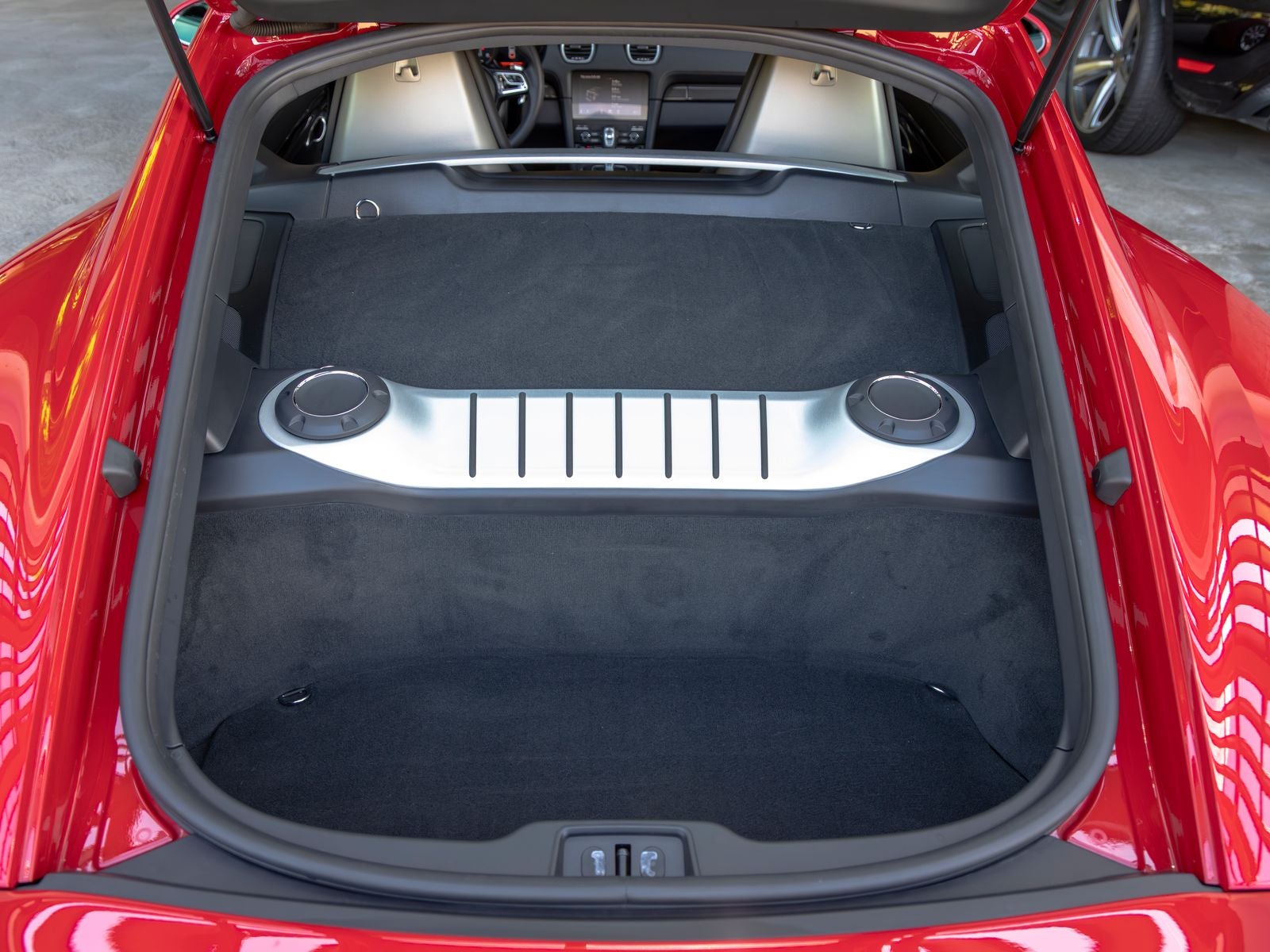 2025 Porsche 718 Cayman