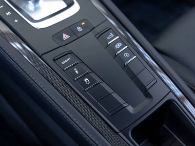 2025 Porsche 718 Cayman