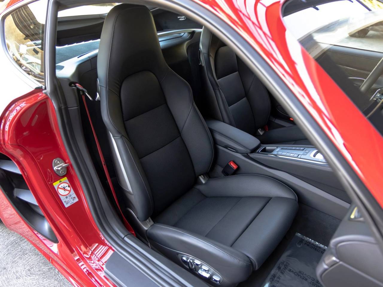 2025 Porsche 718 Cayman