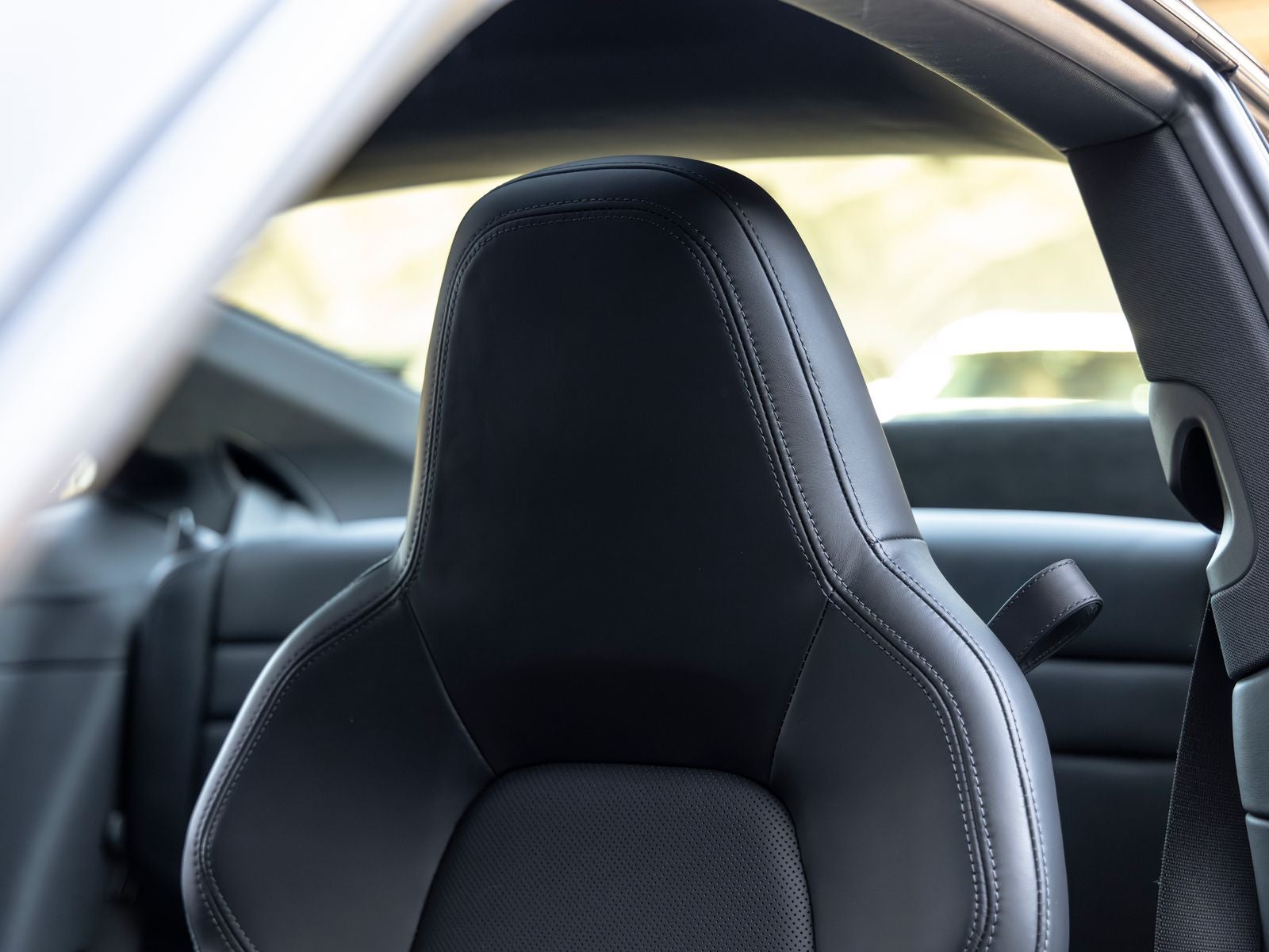 2022 Porsche 911 Carrera