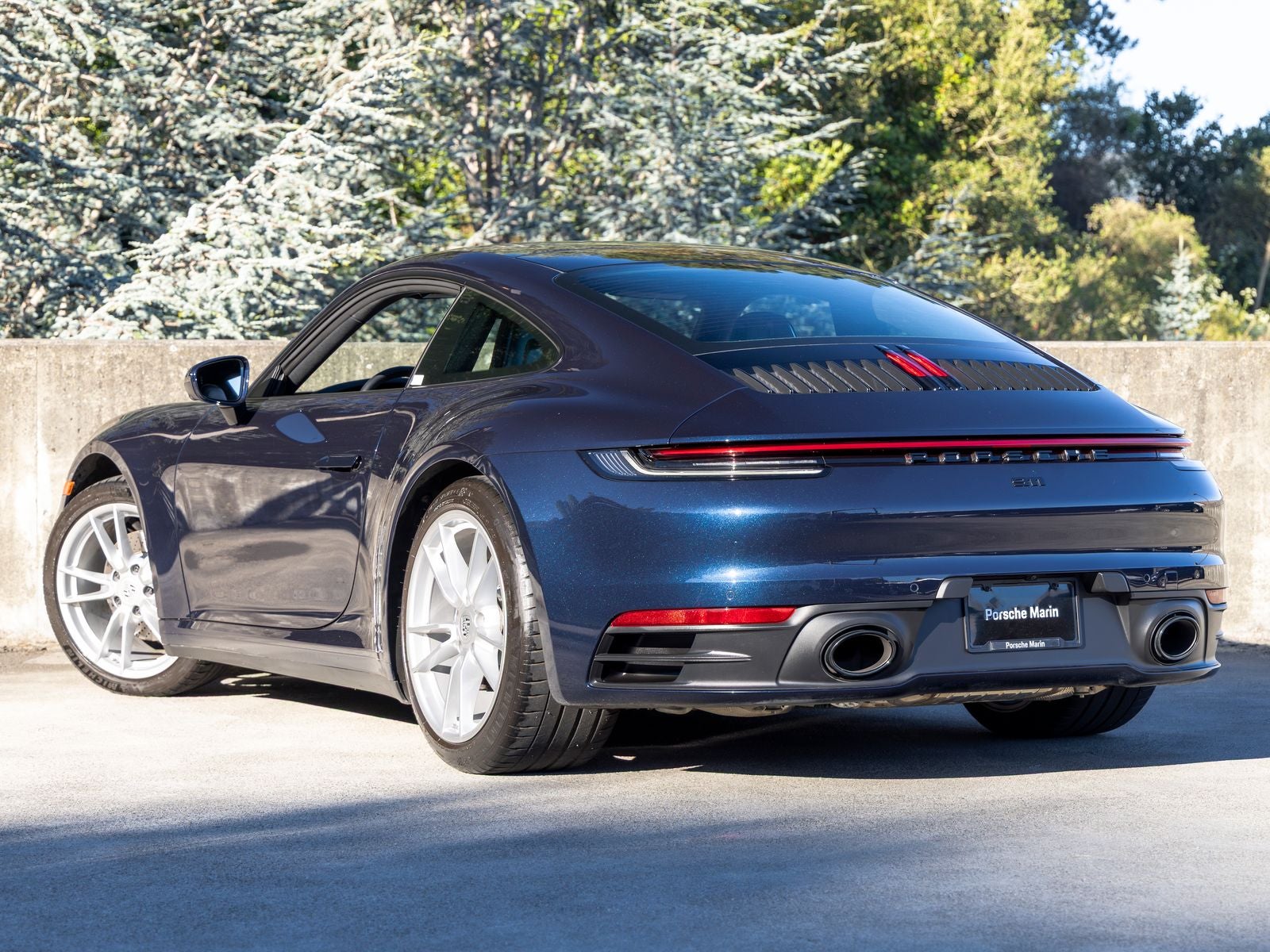 2022 Porsche 911 Carrera