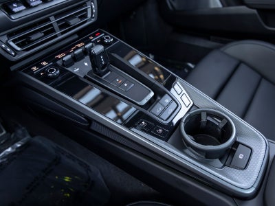 2022 Porsche 911 Carrera