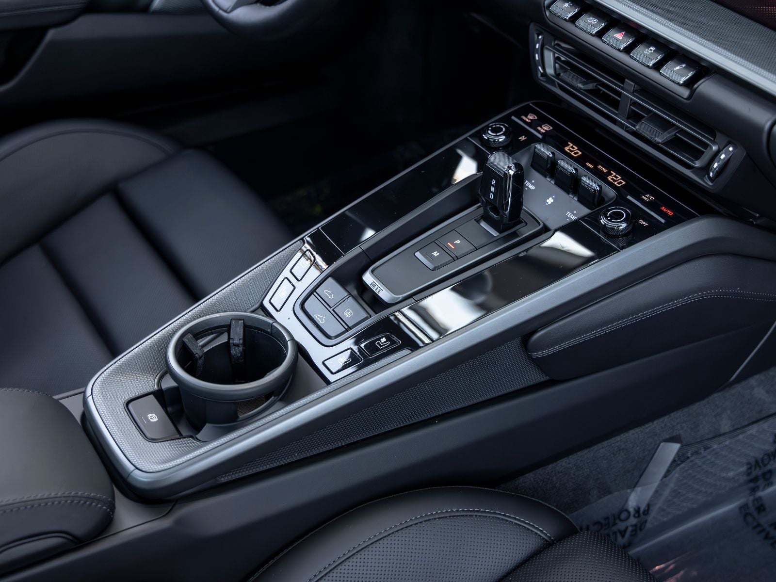 2022 Porsche 911 Carrera