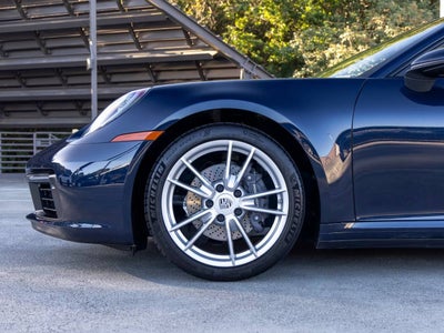 2022 Porsche 911 Carrera