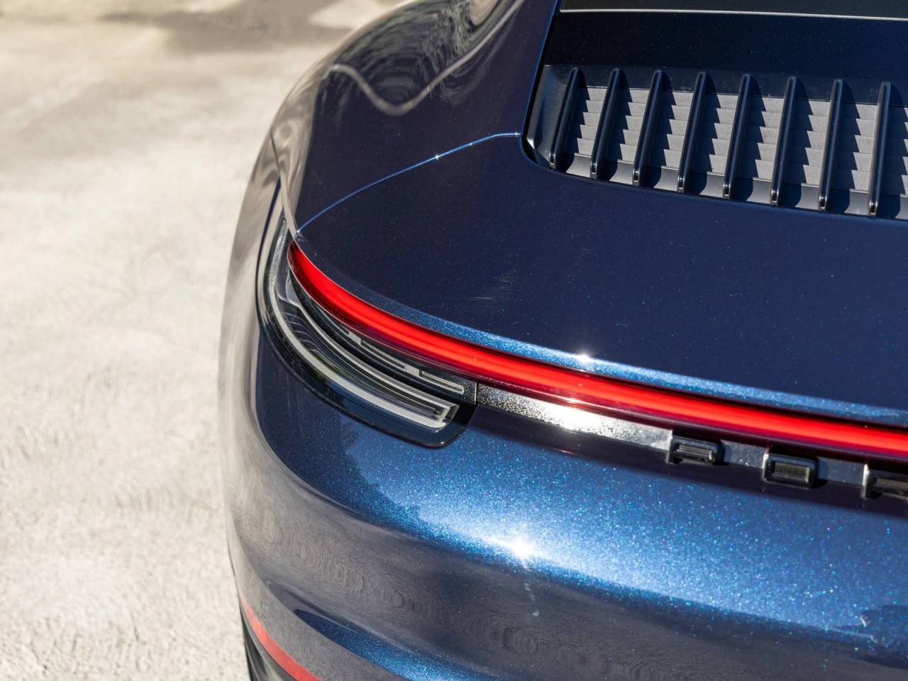 2022 Porsche 911 Carrera