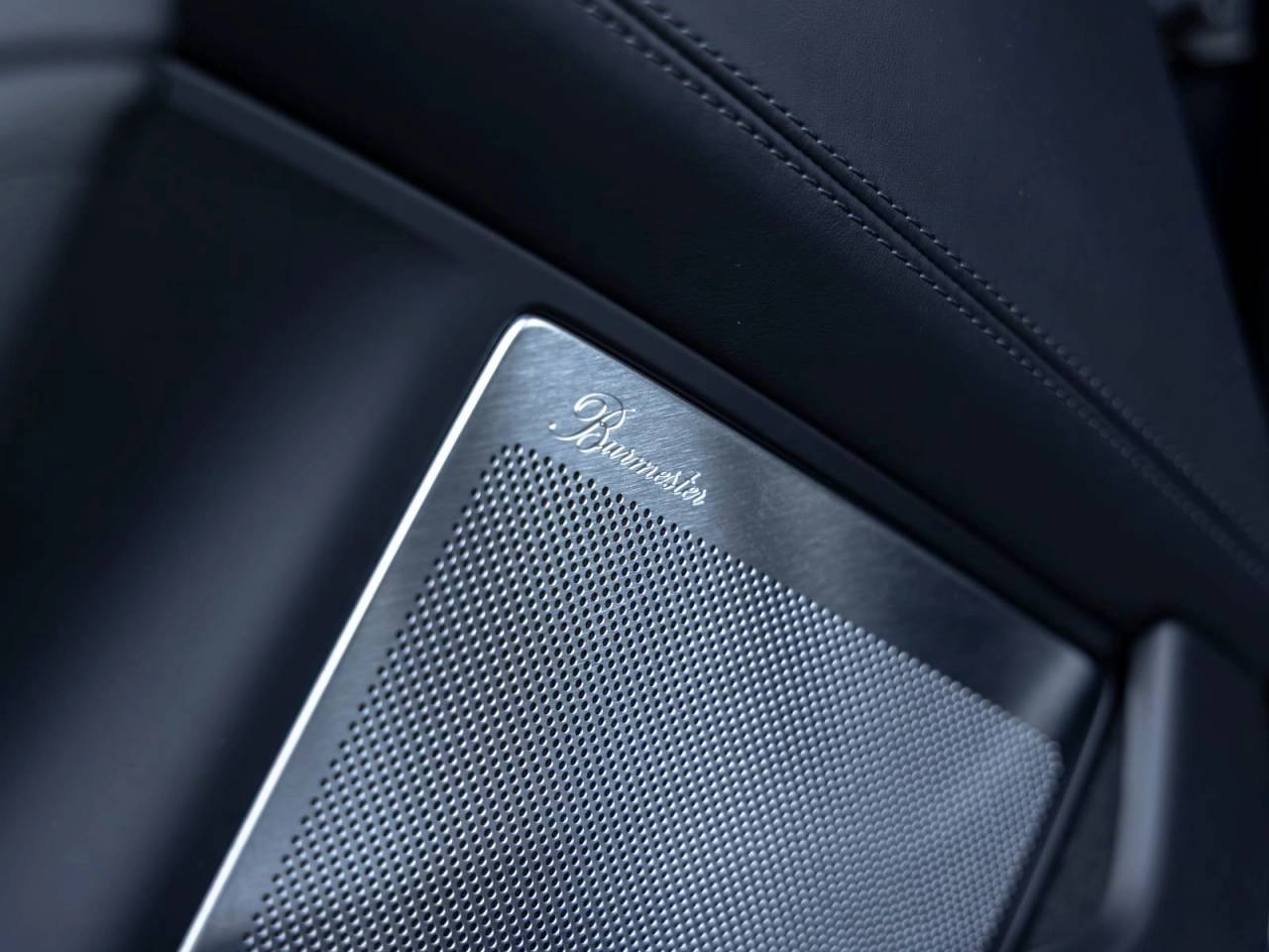 2022 Porsche 911 Carrera
