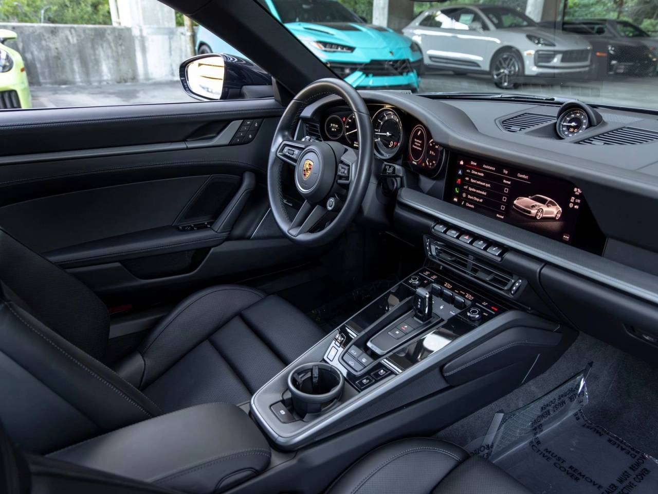 2022 Porsche 911 Carrera