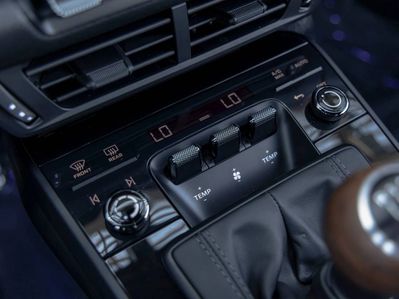 2025 Porsche 911 911 Carrera T