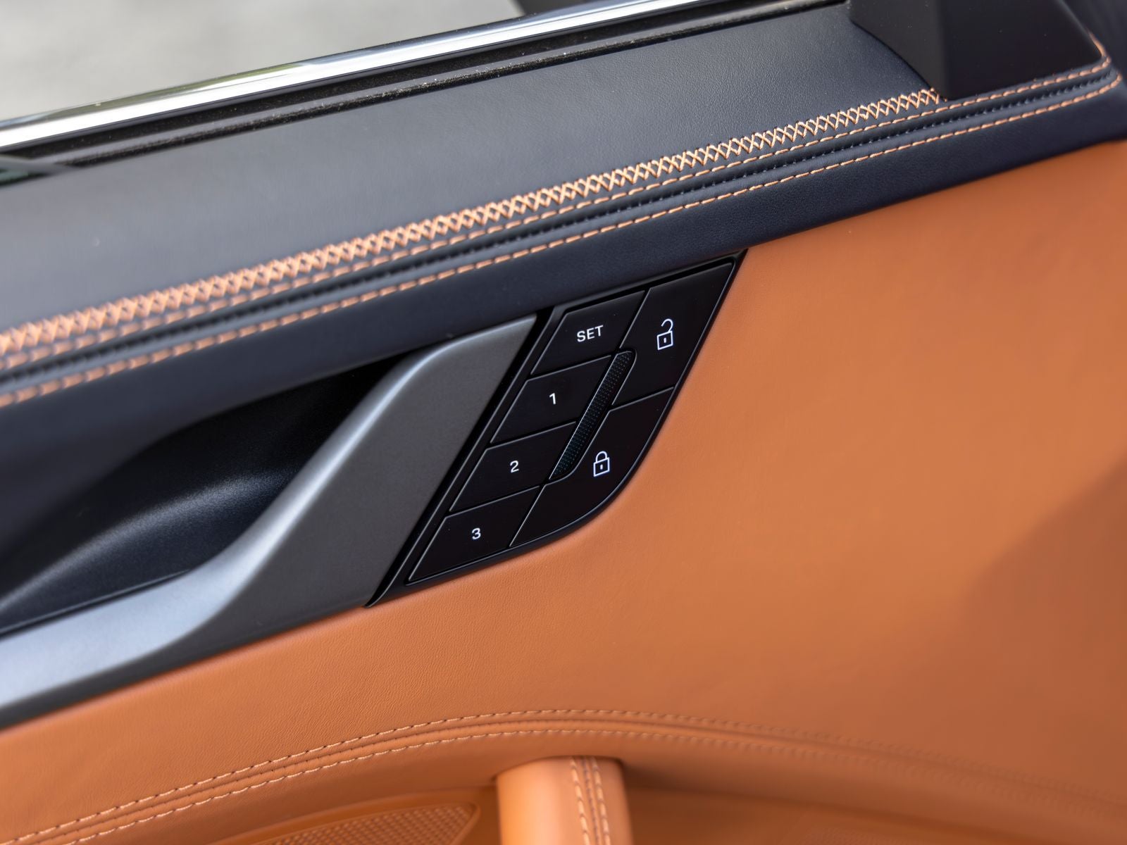 2025 Porsche 911 Carrera