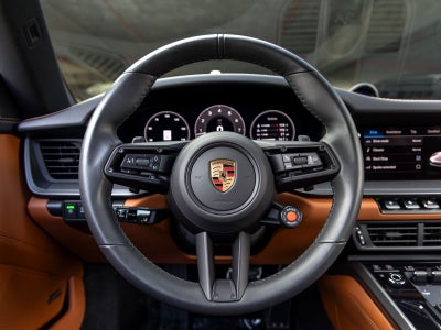 2025 Porsche 911 Carrera