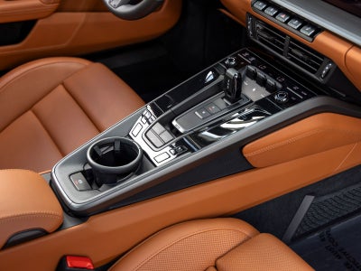 2025 Porsche 911 Carrera