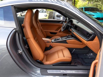 2025 Porsche 911 Carrera